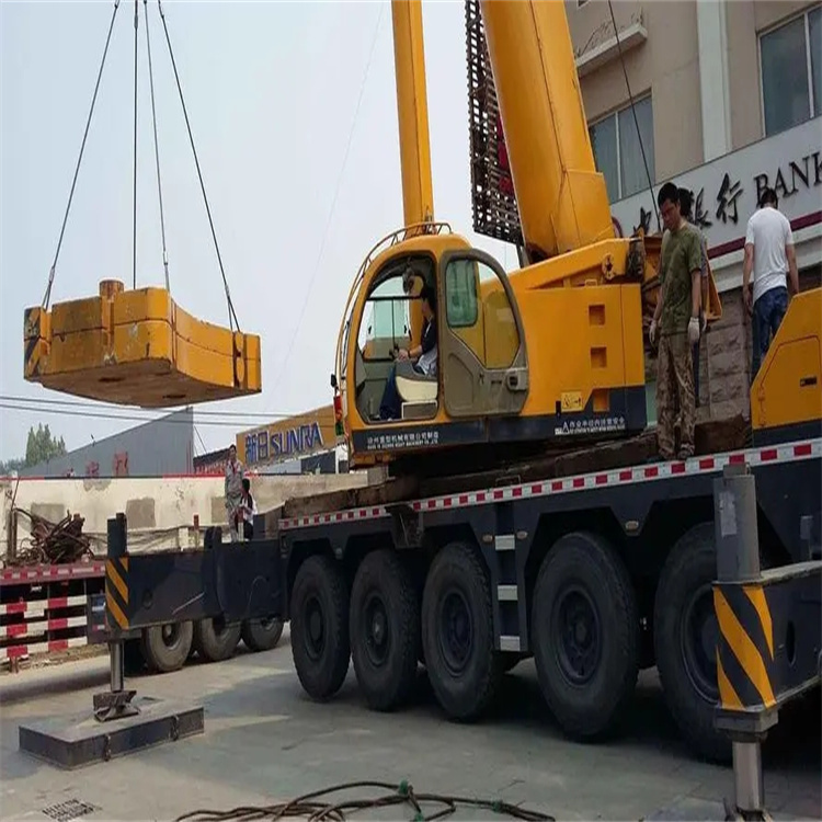 陆河当地吊车出租|机器吊装|75吨|工厂搬迁服务